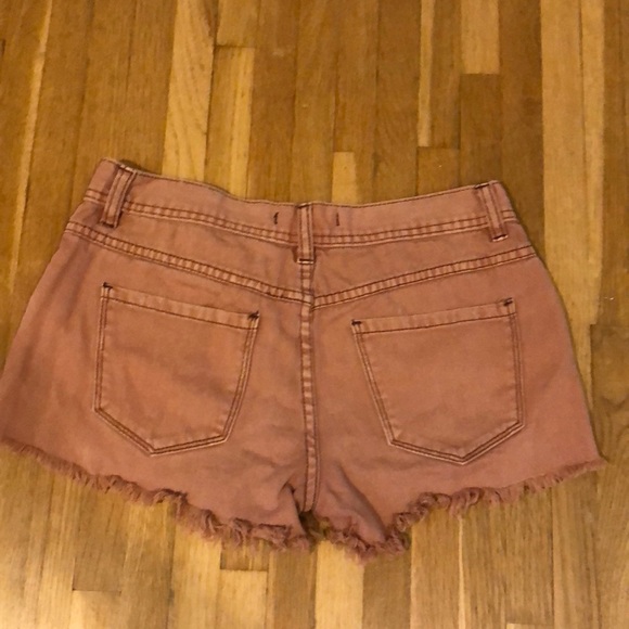 Free people pink jean shorts - Picture 3 of 3